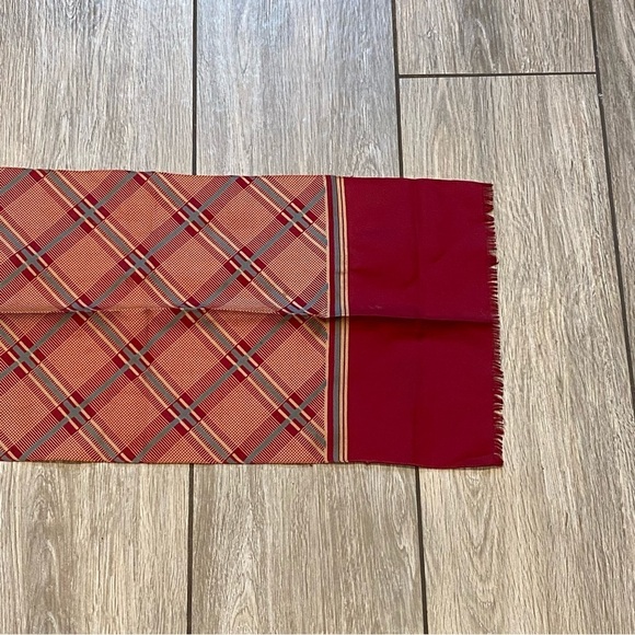 Vintage Plaid Scarf - Picture 2 of 9